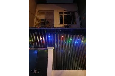 Nợ ngân hàng, cần bán gấp nhà đại từ, 47m2, ô tô vào nhà, chỉ 3.45 tỷ.lh 0912366632.